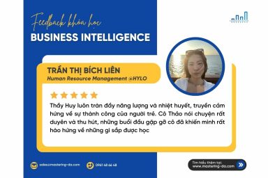Thầy Huy luôn tràn đầy năng lượng và nhiệt huyết, truyền cảm hứng về sự thành công của người trẻ. Cô Thảo nói chuyện rất duyên và thu hút, những buổi đầu gặp gỡ cô đã khiến mình rất hào hứng về những gì sắp được học